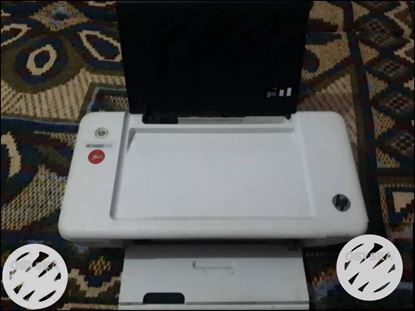 White And Black HP Desktop Printer