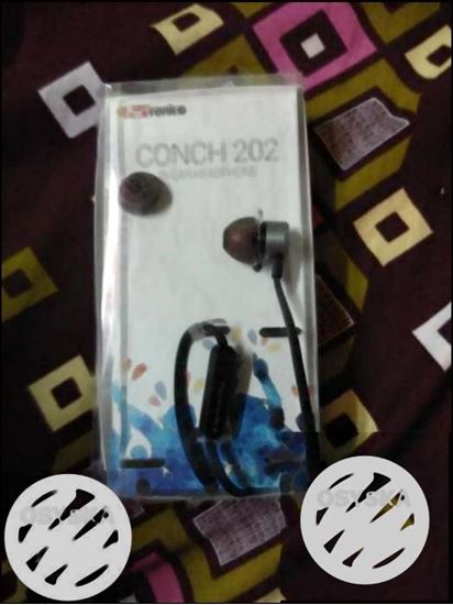 Potronics head phone new seal pack