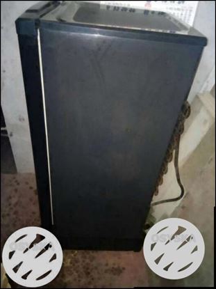 Black Single-door Refrigerator