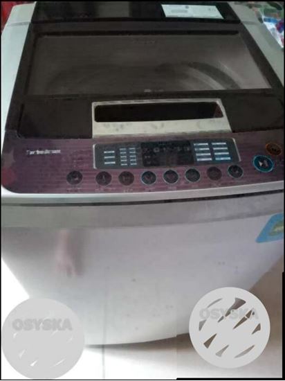 LG Fully Automatic Washing Machine (6.5 kg)