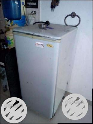 Godrej refrigerator 180L