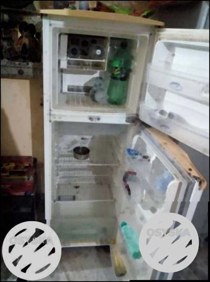 White Top-mount Refrigerator