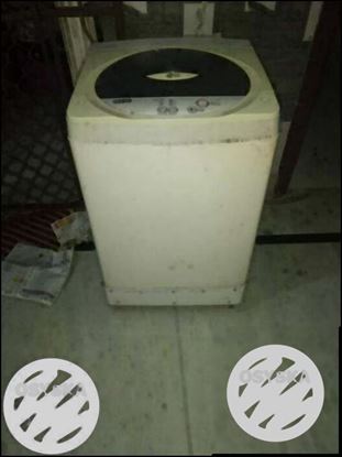 LG 5.8 fully automatic washing machine working