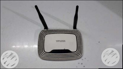 TP-Link Wireless Router (TL-WR841N 300Mbps)