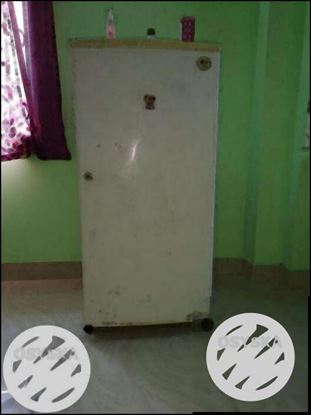 Refrigerator- LG (175 L)