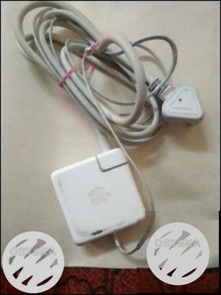 85w Magsafe 2 power Adaptor model A1424