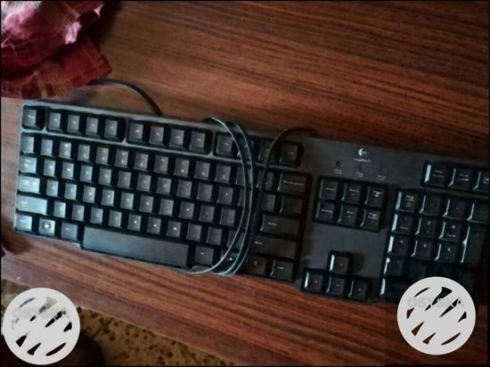 Black And Gray Keyboard and speakers