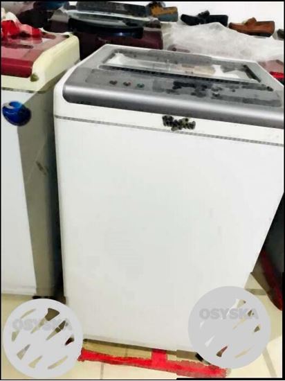 White Top-load Clothes Washer