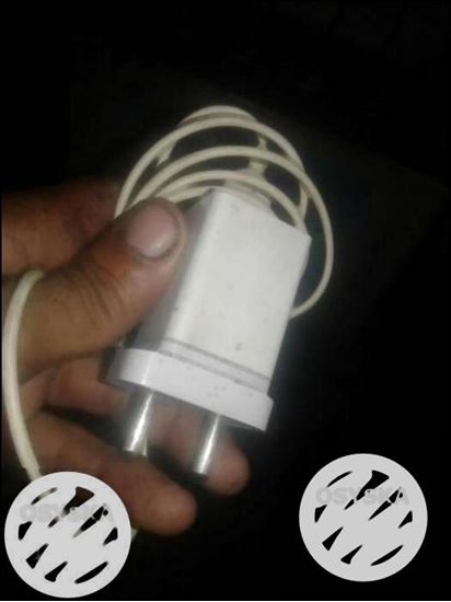 White And Gray USB Cable