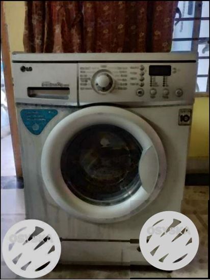 7kg Front Load LG Washing machine