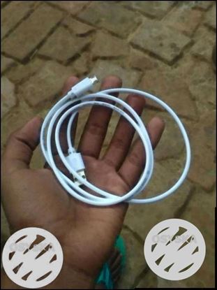 White USB To Micro USB Cable