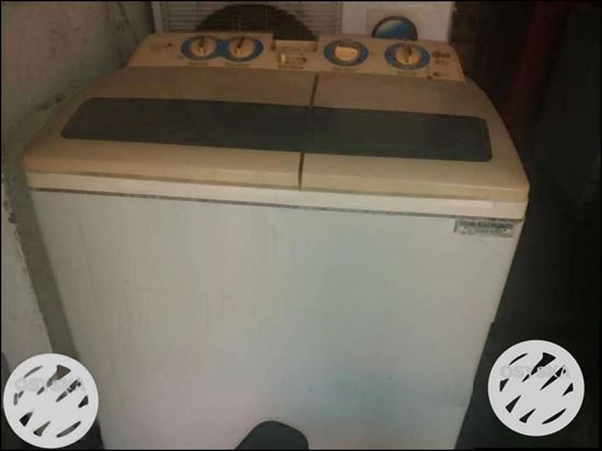 LG washing machine 6.5 kg bilkul saaf raning