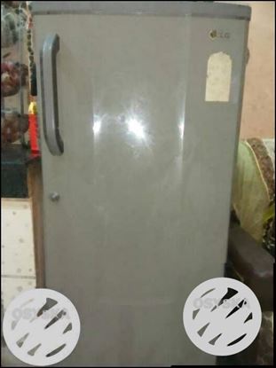 Only 3 yrs old LG, 185 LTR very good condition